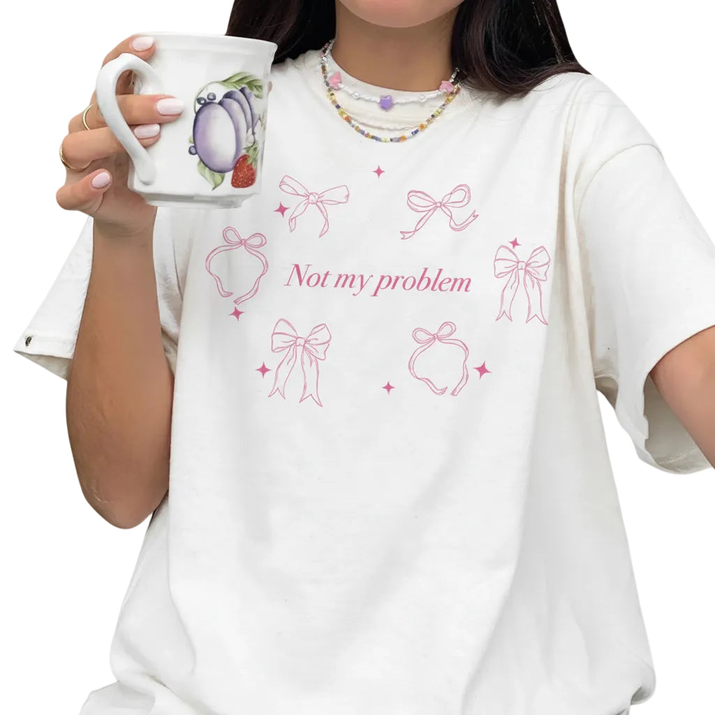 womens-bow-tshirt-casual-outfit-look